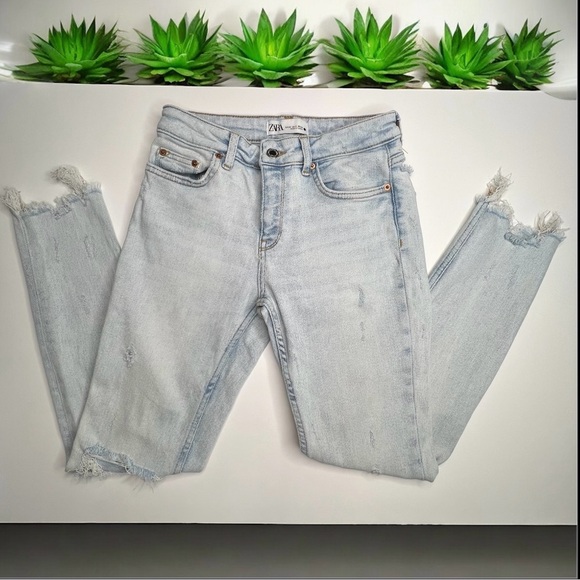Zara Denim - Zara Womens Jeans Size 2 Blue Mid Rise Raw Hem Distressed/Ripped/Slight Stretch